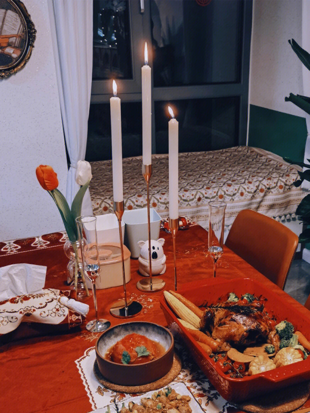 Four 25cm straight candles in Nordic style for simple modern home decoration and atmosphere